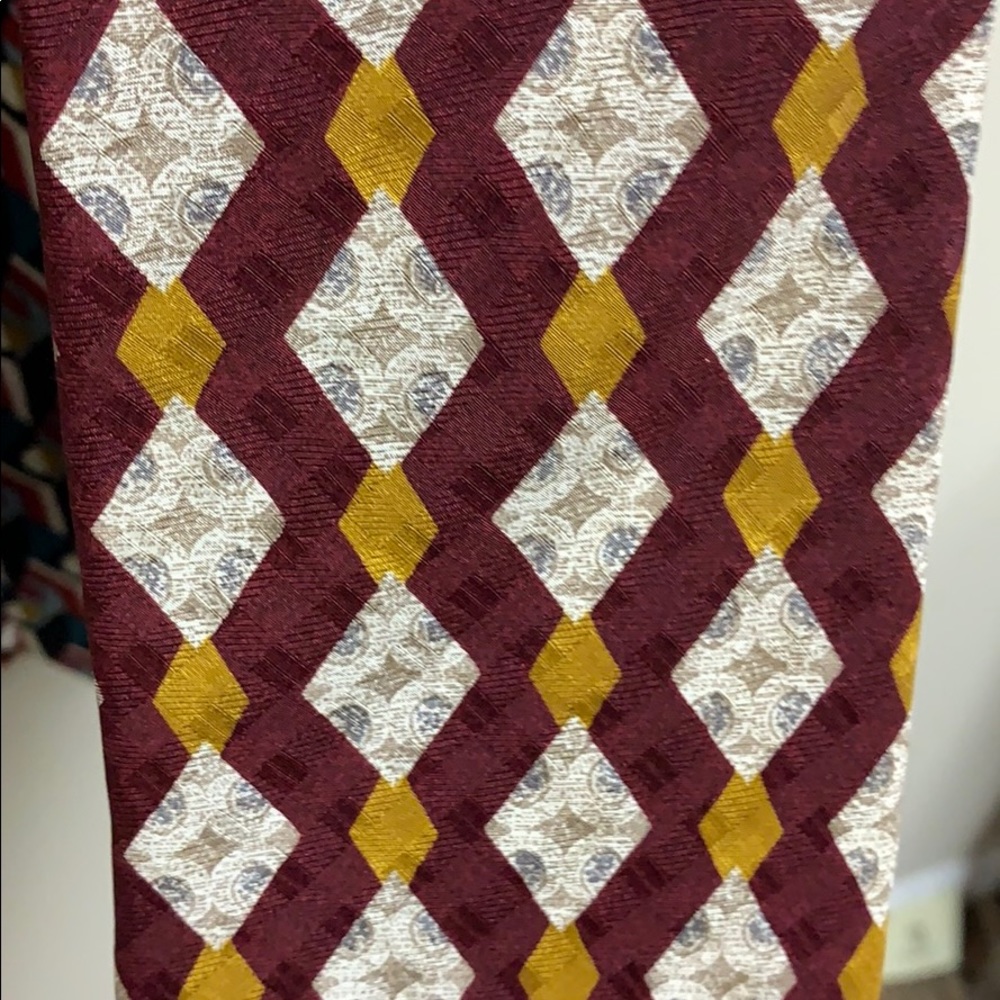 Ties - Picture 7 of 8